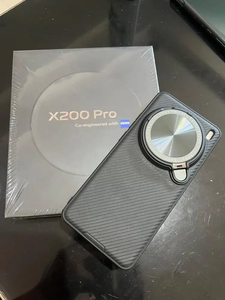 Vivo X200 Pro Zeiss Titanium Silver, 100% Mulus Kaya Baru, No cacat