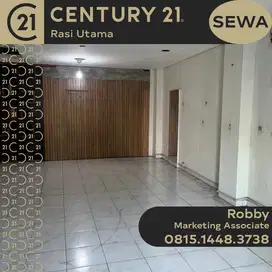 DISEWAKAN RUKO 3 LANTAI DI JALAN ALTERNATIF CIBUBUR CIMANGGIS DEPOK