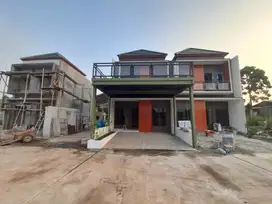 Perumahan super strategis pinggir jalan raya unit Ready stok
