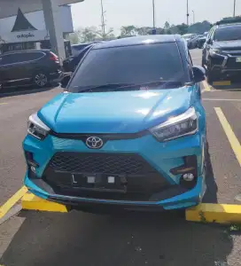 Toyota Raize GR matic  2021 km 19k tgn 1 plat L dr baru