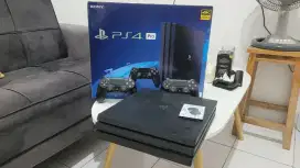 PS 4 PRO 2 stik 2 Tera