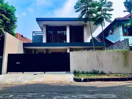 Disewakan Rumah Bagus di Giriloka 2 BSD Tangerang