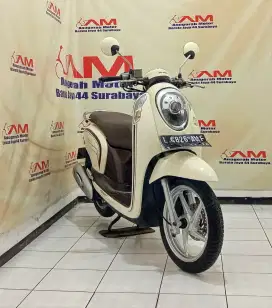 Honda scoopy stylish tahun 2015