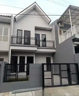 Jual Rumah Brand New SHM Semi Furnished di Kencana Loka BSD