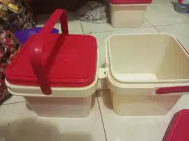 Box coklat 5 liter ada tentengannya