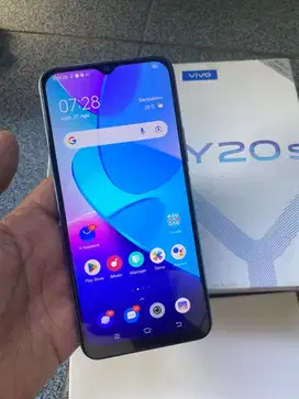 Vivo Y20S Ram 8/128gb segel resmi gak ada minus
