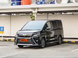 Voxy 2.0 AT 2019 hitam