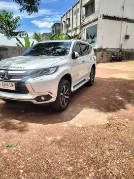 Dijual pajero 2019 Dakar 4x2 matic odo 8ribu