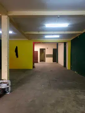 Disewa Ruko Ex Showroom Mobil di Jln Raya Kota Bekasi