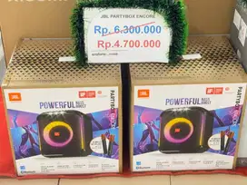 JBL PARTYBOX ENCORE FREE MIC