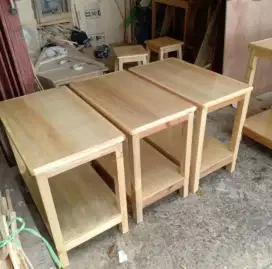 Meja kayu 2 tingkat