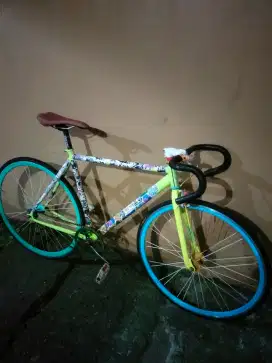 Sepeda Fixie Soloist 02