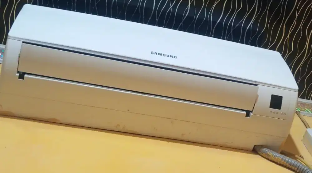 Jual AC BEKAS SDH LAMA TDK DIPAKAI