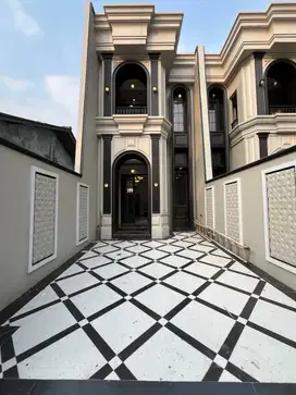 Di Jual Rumah Exlusive Siap Huni Di Boulevard GDC Depok
