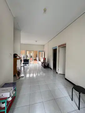 JUAL CEPAT Rumah Murah BU Strategis Cantik di Taman Holis Indah