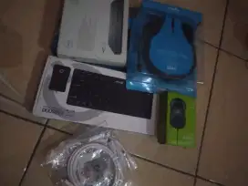 Aksesoris komputer dan laptop