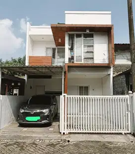 Aid - Dijual Rumah Graha Bintaro 2 Lantai 4 Kamar Tidur Semi Furnish