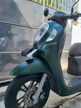 Scoopy pretige ( tipe tertinggi )