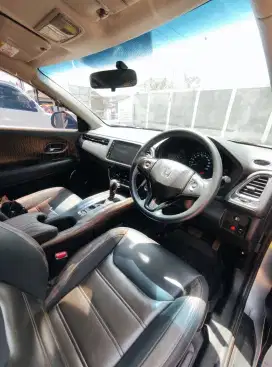 HRV 1.5 CVT type E tahun 2017