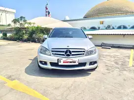 Mercedes Benz C200 CGI Tahun 2011 Automatic Abu-abu Metalik