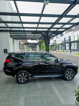 Dijual Mobil Pajero Dakar Ultimate 4x2AT2 2017/2018
