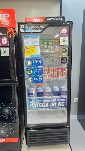 Showcase Sharp 200 liter