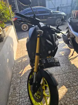 Jual yamaha mt15 like new