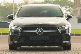Darth Vader! Mercedes A200 Progressive Line Hatchback 2019 320i cla200