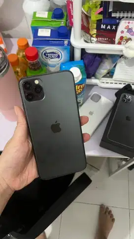 IPHONE 11 PRO MAX 256gb