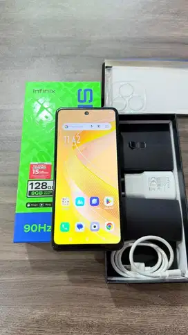 Dijual Infinix Smart 8 Black 4/128GB resmi Lengkap