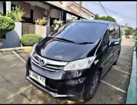 Honda Freed PSD 2013 Gress