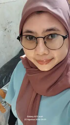 Cari kerjha yg bisa bawa anak karna saya cuma ber 2 ajha sma anak