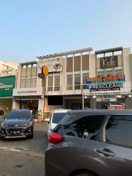 Dijual Ruko South Goldfinch 2 Lantai di pusat kuliner Gading Serpong