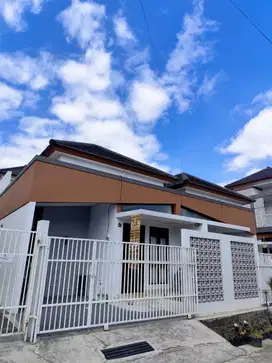 Rumah LIX (SIAP HUNI) Cisaranten Arcamanik,Antapani Bandung Timur Jual