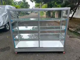 Dijual Cepat Etalase