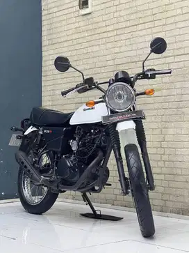 TERMURAH‼️ Kawasaki W175 2017 White Favorite