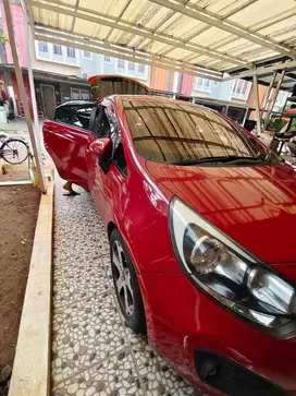 Kia Rio 2014 Bensin