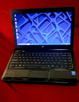 Laptop HP 1000 dijual Murah