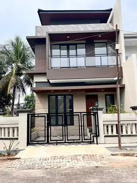 Rumah Baru,Minimalis Modern,Hook,view taman, di Perum Villa Melati Mas
