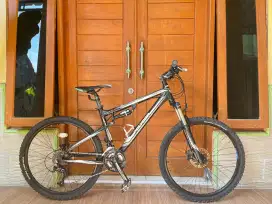 Polygon vander 3.0 alloy 9 speed
