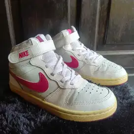 NIKE ORI SEPATU ANAK