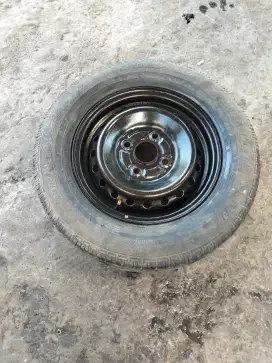 Jual pelek+ ban luar r14 bekas mobil avanza
