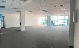 Sewa Kantor Strategis di Senen Fasilitas Lengkap, Luas 133.57m2