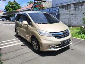HONDA FREED E PSD MATIC 2013 (DP 3 JT)