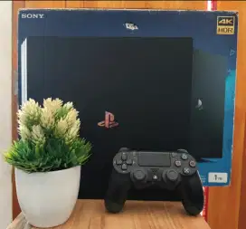 Ps4 pro 1TB full game 4k HDR