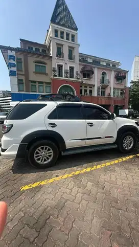 Fortuner jarang pakai. Tidak perlu perbaikan apapun. Garansi
