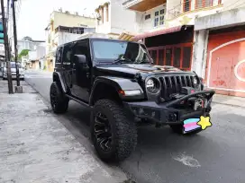 Jeep Wrangler 2.8 CRD A/T 2014 Pajero Fortuner Innova 2015/2016