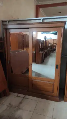 Lemari Sleeding Pintu Cermin
