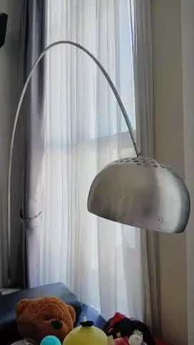 Furniture lampu rumah