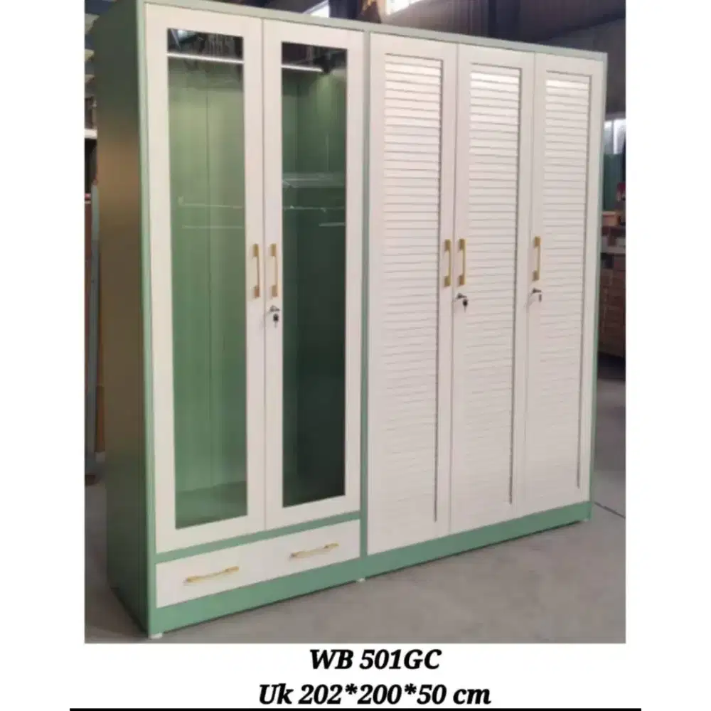 Lemari besi 5 pintu